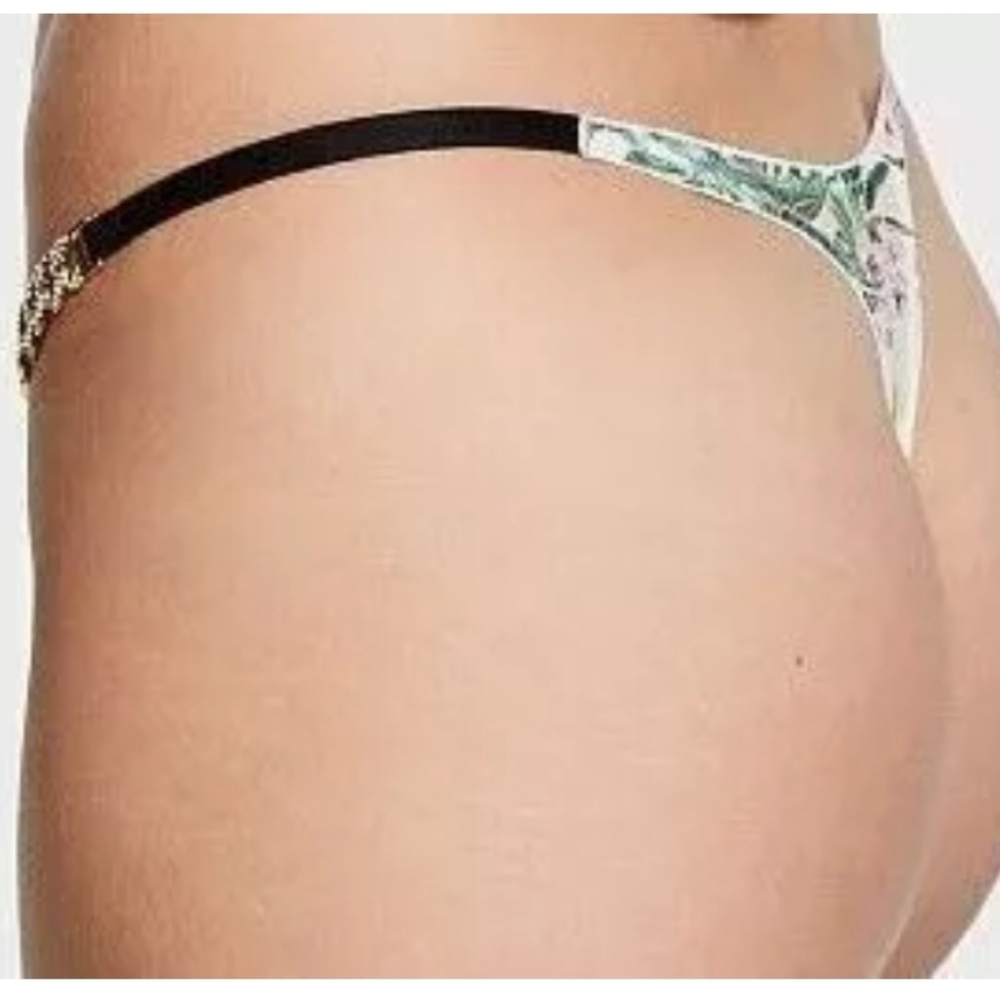 VICTORIA'S SECRET VERY SEXY CHAIN SHINE STRAP SATIN THONG PANTY - Picture 3 of 3